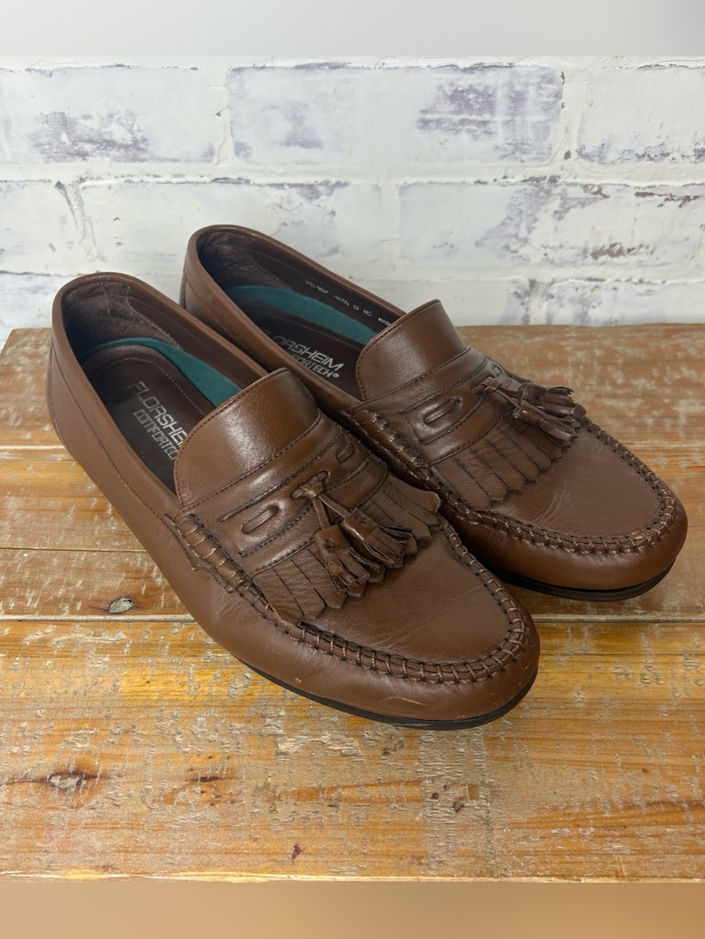 Florsheim Comfortech Men 10.5 Tasseled Loafers Brown Leather Dress Shoes Preppy